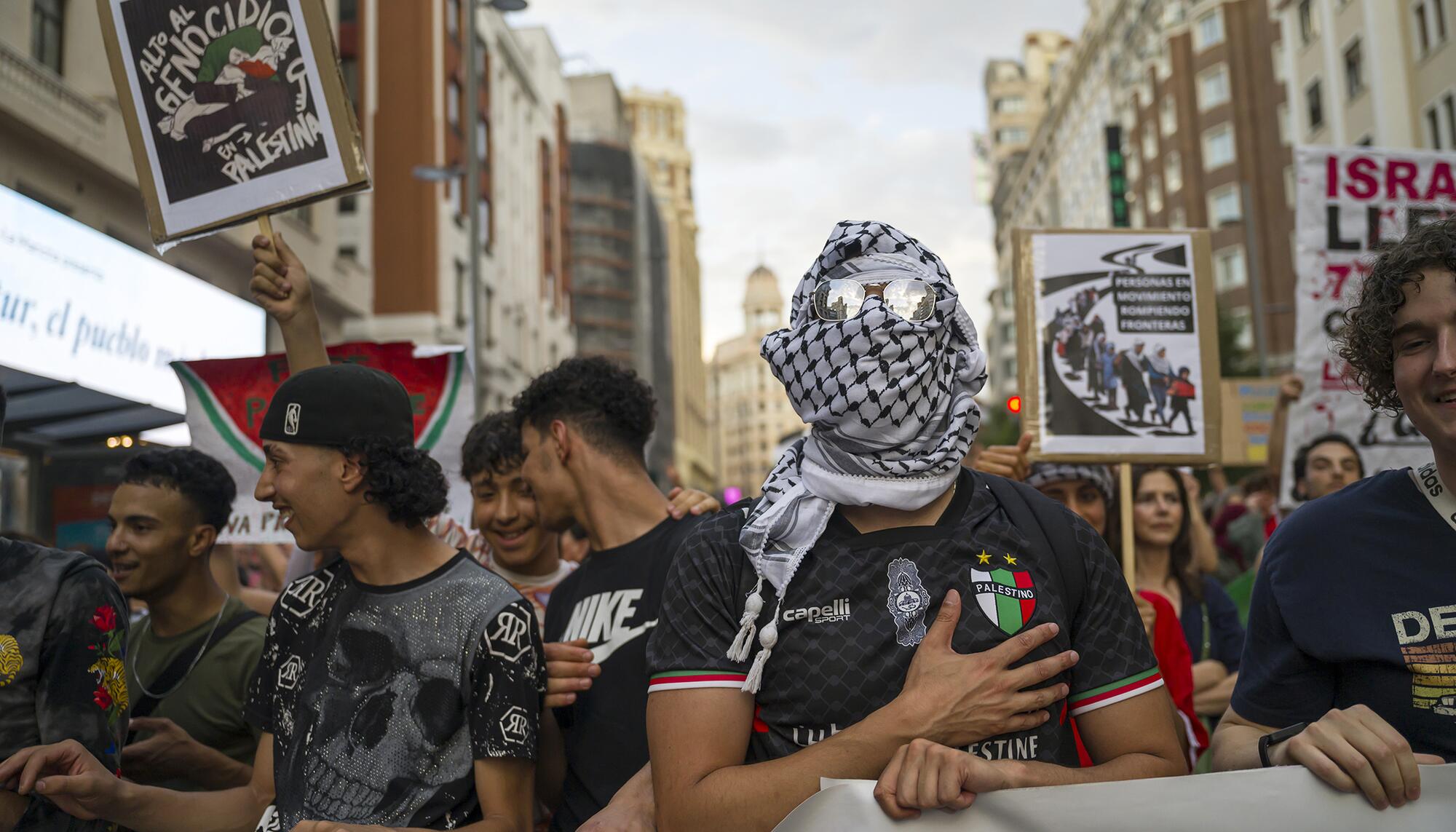 Gaza Cibeles Plza España - 23